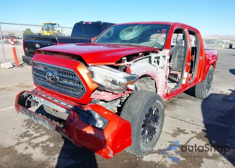 2017 Toyota Tacoma Trd Off Road из США, поврежденный, VIN 5TFCZ5AN4HX114872